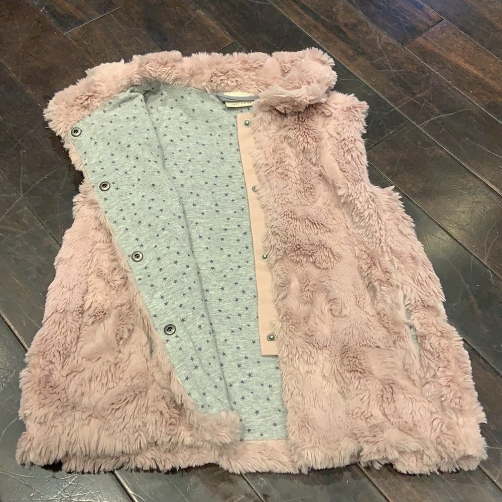 Super soft Girl vest